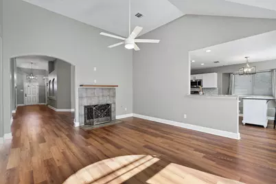 1554 Lorson Loop, Round Rock, TX 78665 - Photo 16