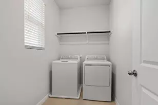 104 Woodrow Ln, Liberty Hill, TX 78642 - Photo 16