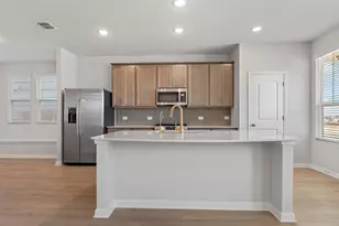 104 Woodrow Ln, Liberty Hill, TX 78642 - Photo 10