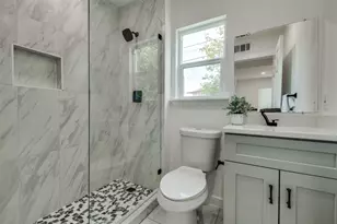 1200 E 52nd St, Austin, TX 78723 - Photo 10