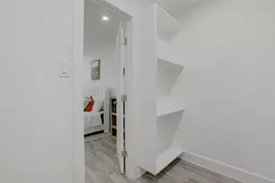 1200 E 52nd St, Austin, TX 78723 - Photo 20