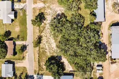1316 Greenlawn Parkway, Blanco, TX 78606 - Photo 8