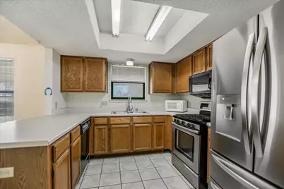 5308 Meadow Crest, Austin, TX 78744 - Photo 10