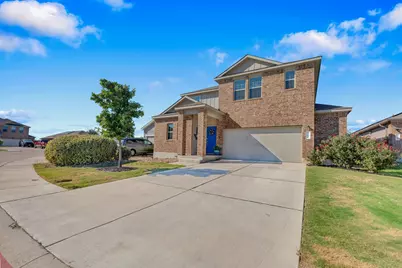 400 Xanadu Drive, Jarrell, TX 76537 - Photo 2