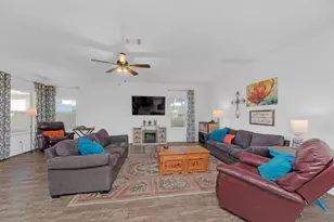 400 Xanadu Dr, Jarrell, TX 76537 - Photo 4