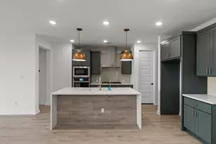 208 High Vly Dr, Liberty Hill, TX 78642 - Photo 12