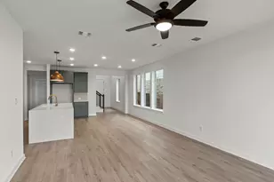 208 High Vly Dr, Liberty Hill, TX 78642 - Photo 10