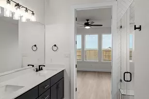 208 High Vly Dr, Liberty Hill, TX 78642 - Photo 28