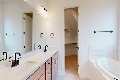 591 Darley Oaks Drive, Dripping Springs, TX 78620 - Photo 14