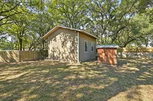 1005 4th St, Blanco, TX 78606 - Photo 32