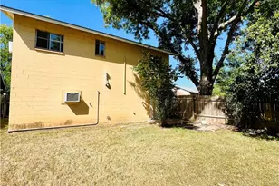 1914 Cullen Ave, Austin, TX 78757 - Photo 22