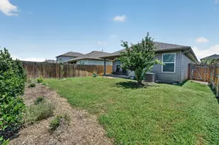 196 Harvest Crk Dr, Uhland, TX 78640 - Photo 32