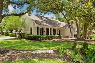 100 Oakmont Ct, Georgetown, TX 78628 - Photo 2