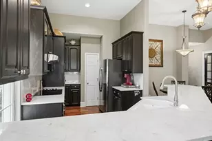100 Oakmont Ct, Georgetown, TX 78628 - Photo 8