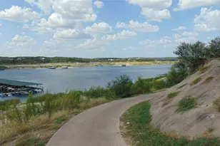 18512 Sugar Maple Dr, Lago Vista, TX 78645 - Photo 16