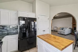 4302 Boots Dr, Killeen, TX 76549 - Photo 6