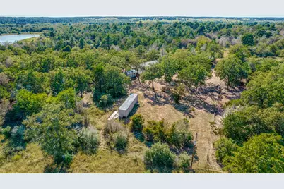157 Cricket Hollow Lane, Smithville, TX 78957 - Photo 4