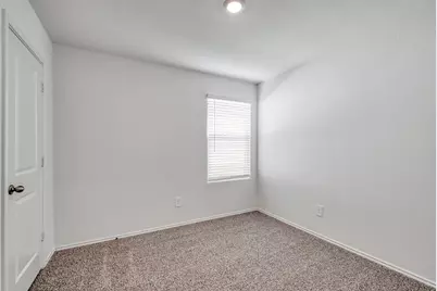 346 Bull Lake Circle, Buda, TX 78610 - Photo 8