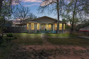 209 Harris St, Elgin, TX 78621 - Photo 1