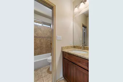 209 Harris Street, Elgin, TX 78621 - Photo 18