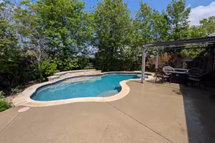 10908 Culzean Dr, Austin, TX 78754 - Photo 2