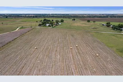 12473 County Road 440, Thorndale, TX 76577 - Photo 20