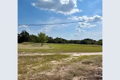 290 Richmond Street, McDade, TX 78650 - Photo 8