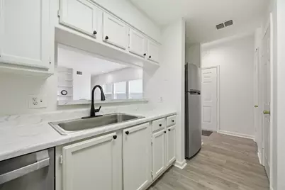 4409 Duval Street #305, Austin, TX 78751 - Photo 4