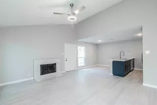 915 Sirocco Dr, Austin, TX 78745 - Photo 12