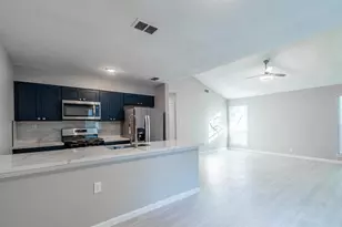 915 Sirocco Dr, Austin, TX 78745 - Photo 18
