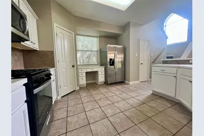 1111 Glendalough Drive, Pflugerville, TX 78660 - Photo 10