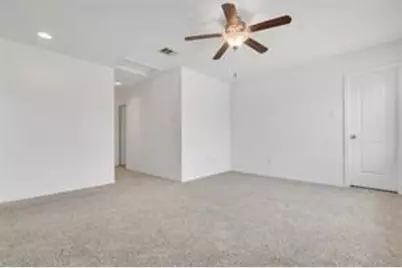2008 Sydnee Drive, Leander, TX 78641 - Photo 24