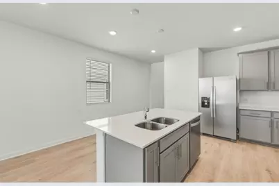 157 Green Berets Bend, Jarrell, TX 76537 - Photo 8