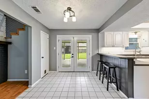 1406 Oakridge Dr, Round Rock, TX 78681 - Photo 12