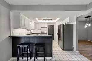 1406 Oakridge Dr, Round Rock, TX 78681 - Photo 8