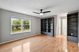 1406 Oakridge Dr, Round Rock, TX 78681 - Photo 18