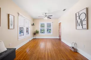 428 W Lullwood Ave, San Antonio, TX 78212 - Photo 10