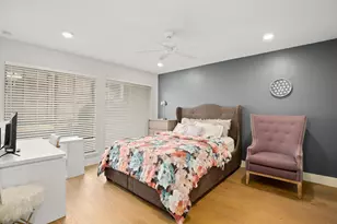 909 Reinli St, Austin, TX 78751 - Photo 12