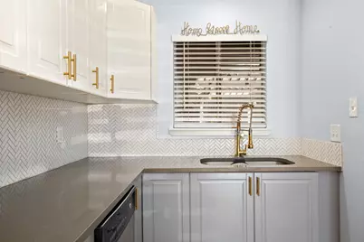 909 Reinli Street #142, Austin, TX 78751 - Photo 2