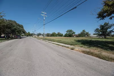 Tbd Austin Street, Seguin, TX 78155 - Photo 4