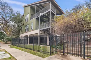 911 Keith Ln, Austin, TX 78705 - Photo 1