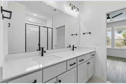 1112 Martingale Street, Georgetown, TX 78633 - Photo 10