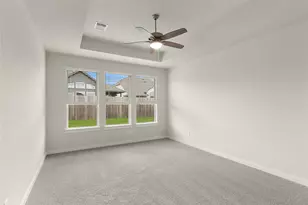 233 W Faulkner St, Liberty Hill, TX 78642 - Photo 16