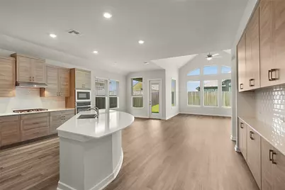 233 West Faulkner Street, Liberty Hill, TX 78642 - Photo 10