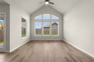 233 W Faulkner St, Liberty Hill, TX 78642 - Photo 22