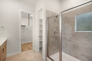 233 W Faulkner St, Liberty Hill, TX 78642 - Photo 18