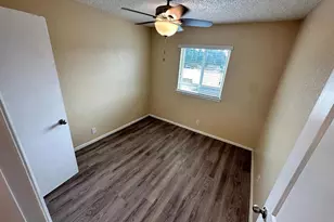 2401 Manor Rd, Austin, TX 78722 - Photo 6