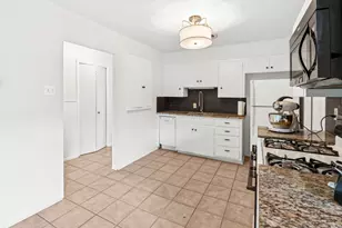 8302 Renton Dr, Austin, TX 78757 - Photo 6