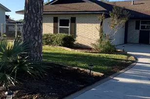 3904 Mountain View Dr, Kingsland, TX 78639 - Photo 2