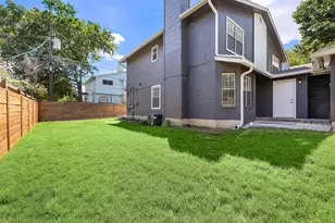 2009 Kirksey Dr, Austin, TX 78741 - Photo 30